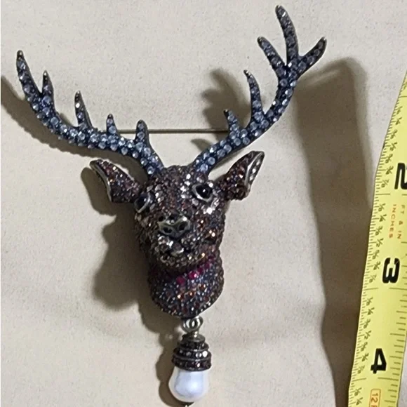 Heidi Daus??  Brown and Silver Deer Brooch - Picture 4 of 5